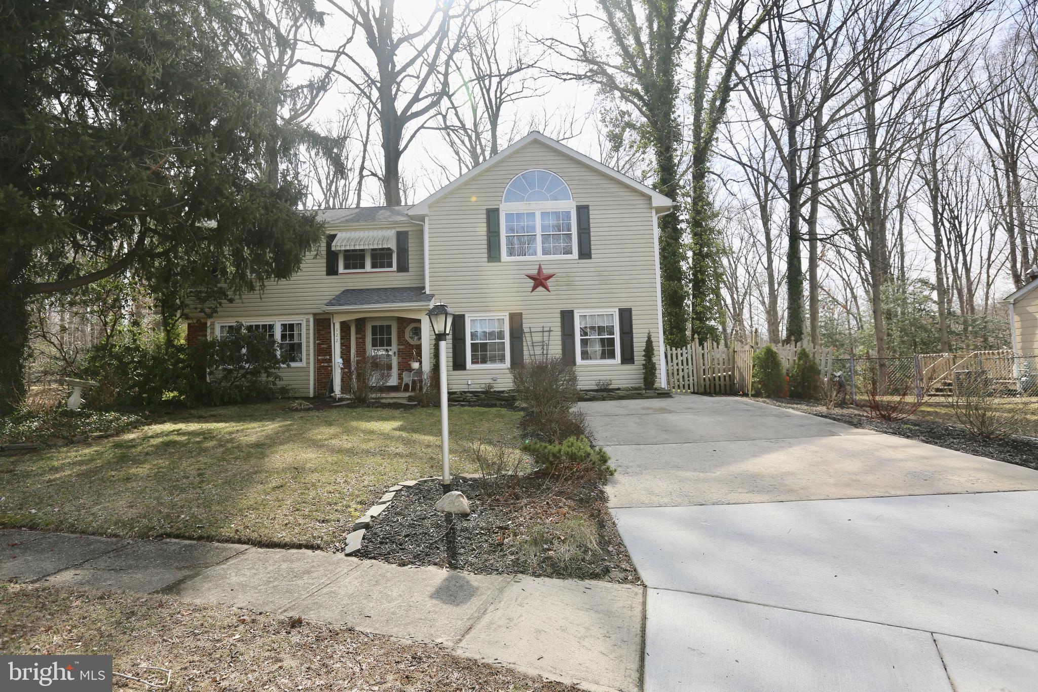 122 Hillside Road Stratford, NJ 08084 - Photo 3 of 29 Exterior Front