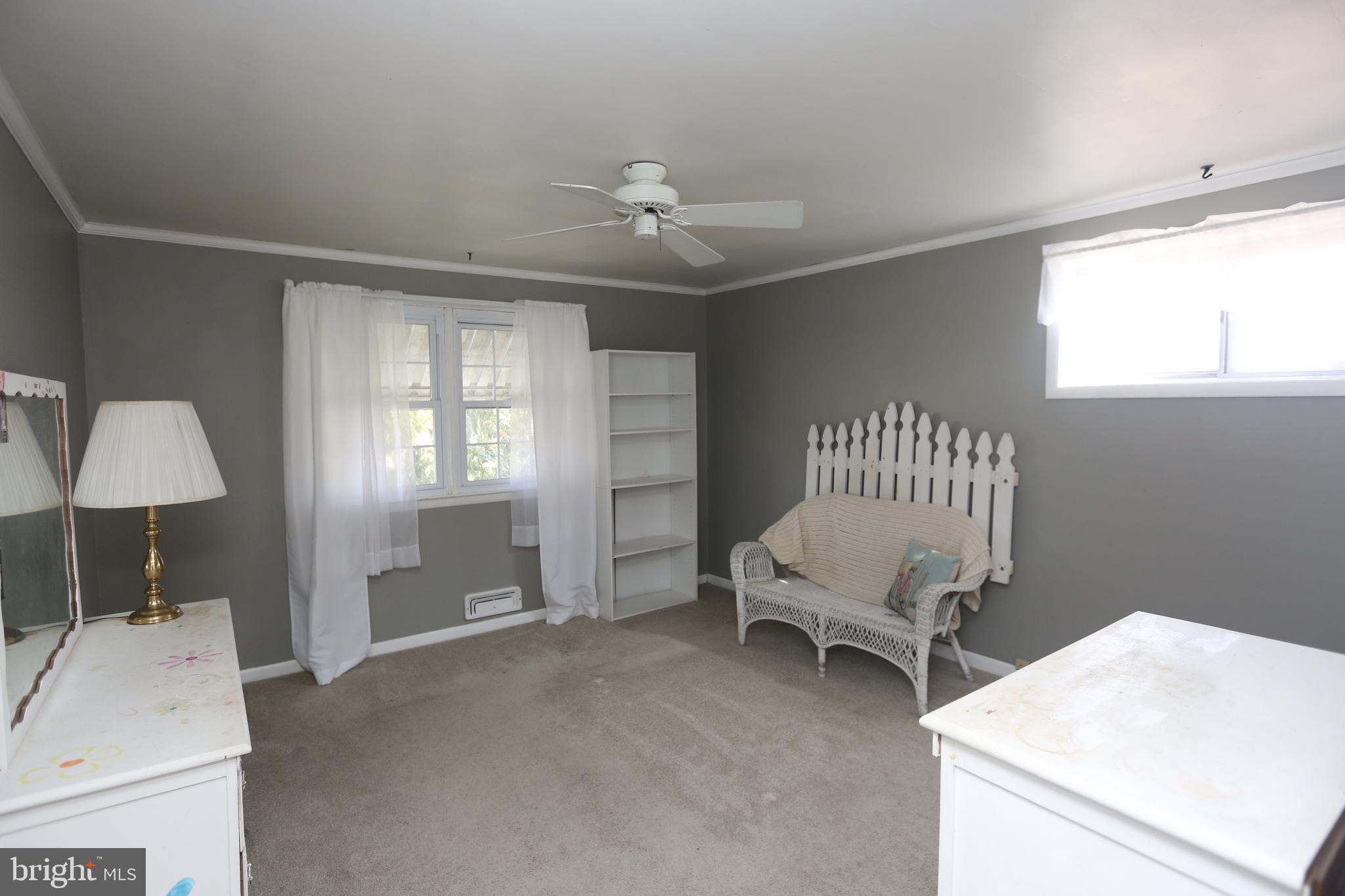 122 Hillside Road Stratford, NJ 08084 - Photo 24 of 29 2nd Bedroom