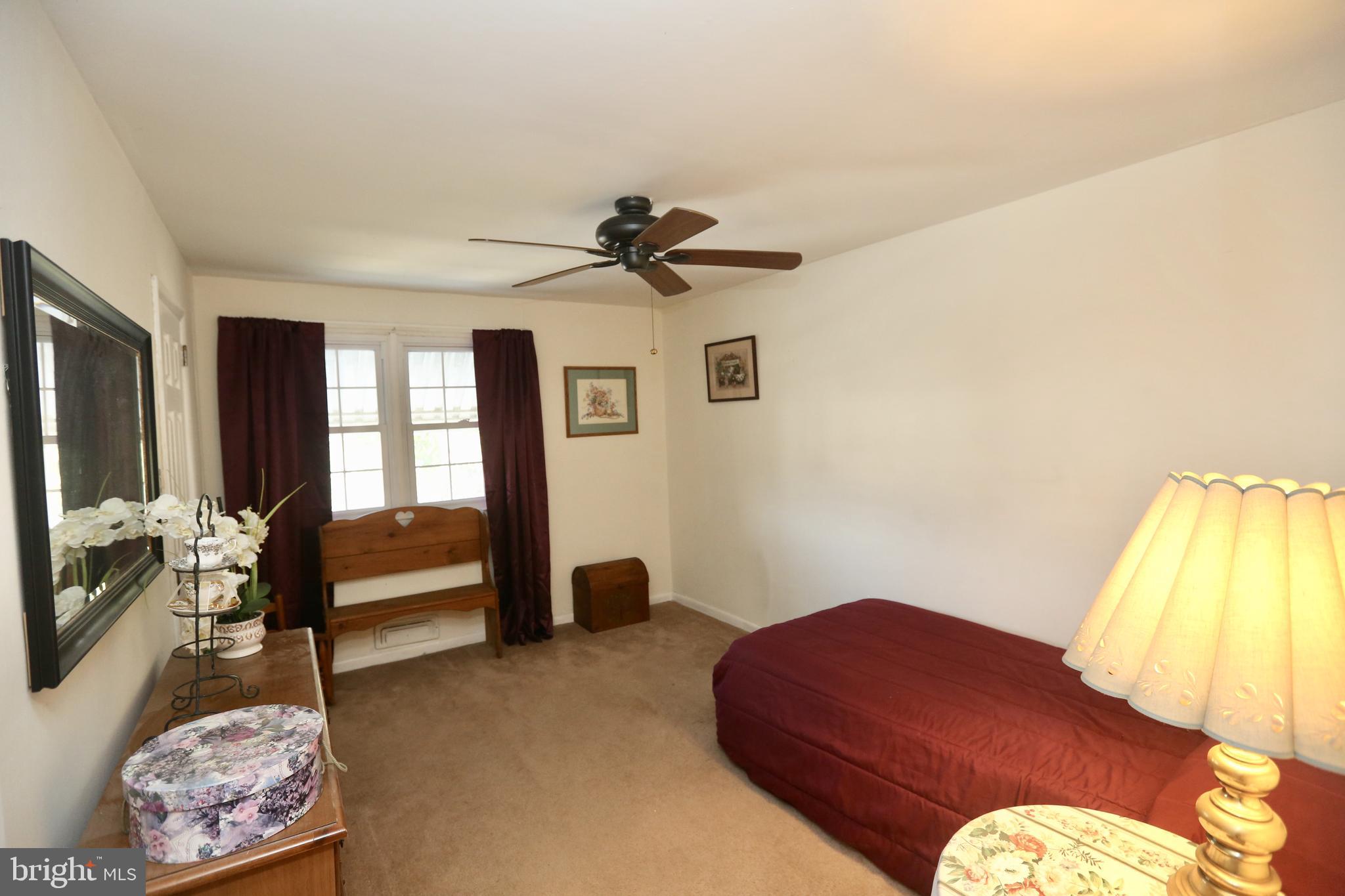 122 Hillside Road Stratford, NJ 08084 - Photo 26 of 29 4th Bedroom