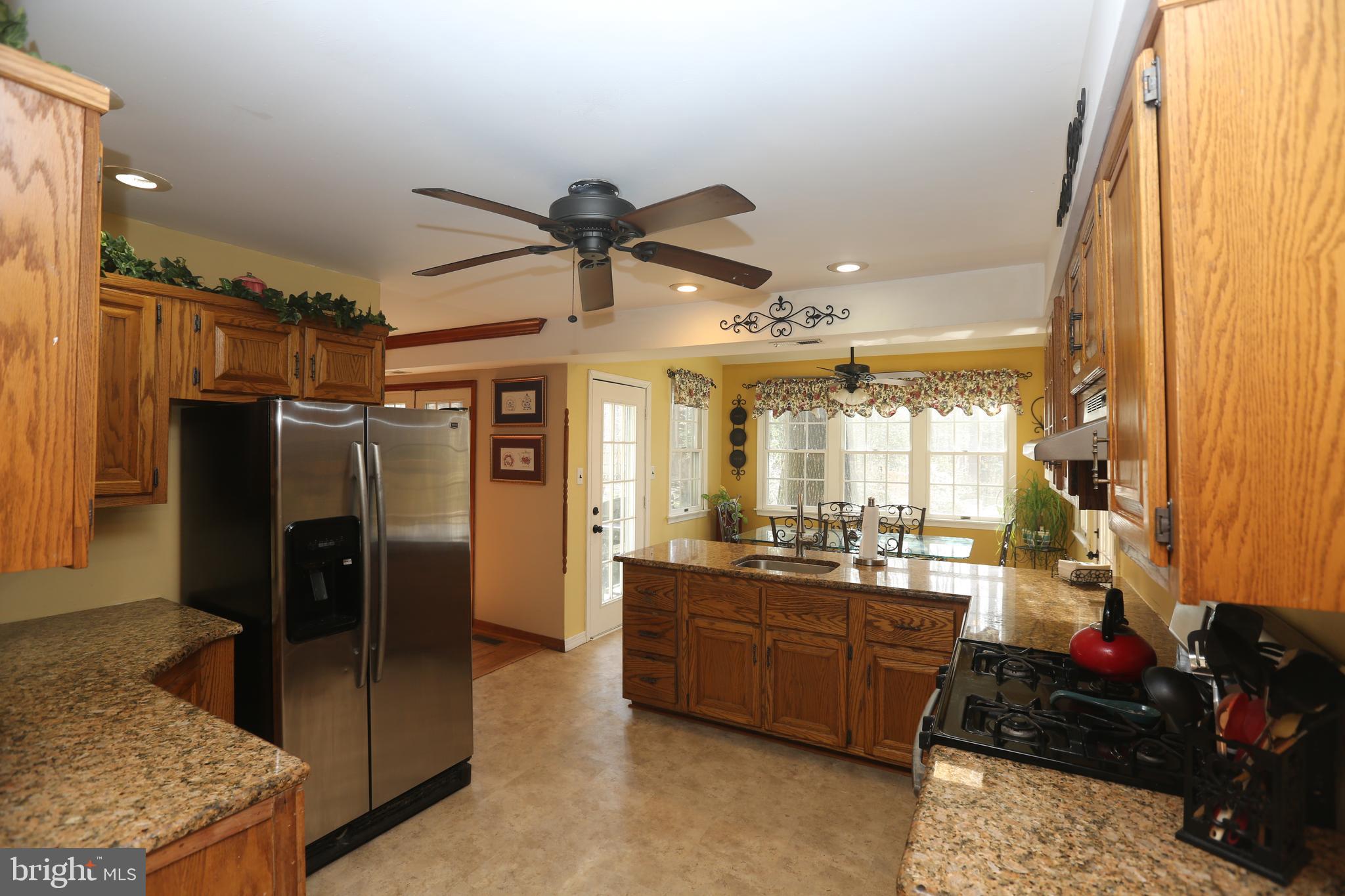 122 Hillside Road Stratford, NJ 08084 - Photo 9 of 29 Beautifully Refaced Oak Cabinets