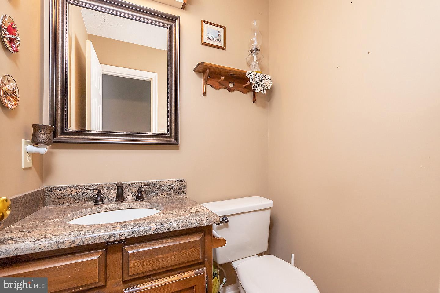 212 Lomond Road Williamstown, NJ 08094 - Photo 13 of 21 Powder room