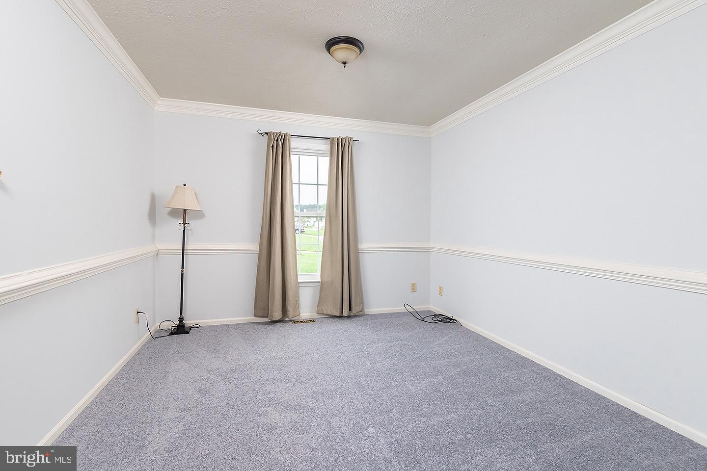 212 Lomond Road Williamstown, NJ 08094 - Photo 5 of 21 Dining room