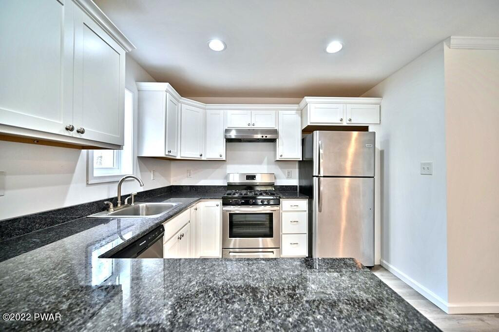 434 Plank Road Beach Lake, PA 18405 - Photo 45 of 89 Kitchen