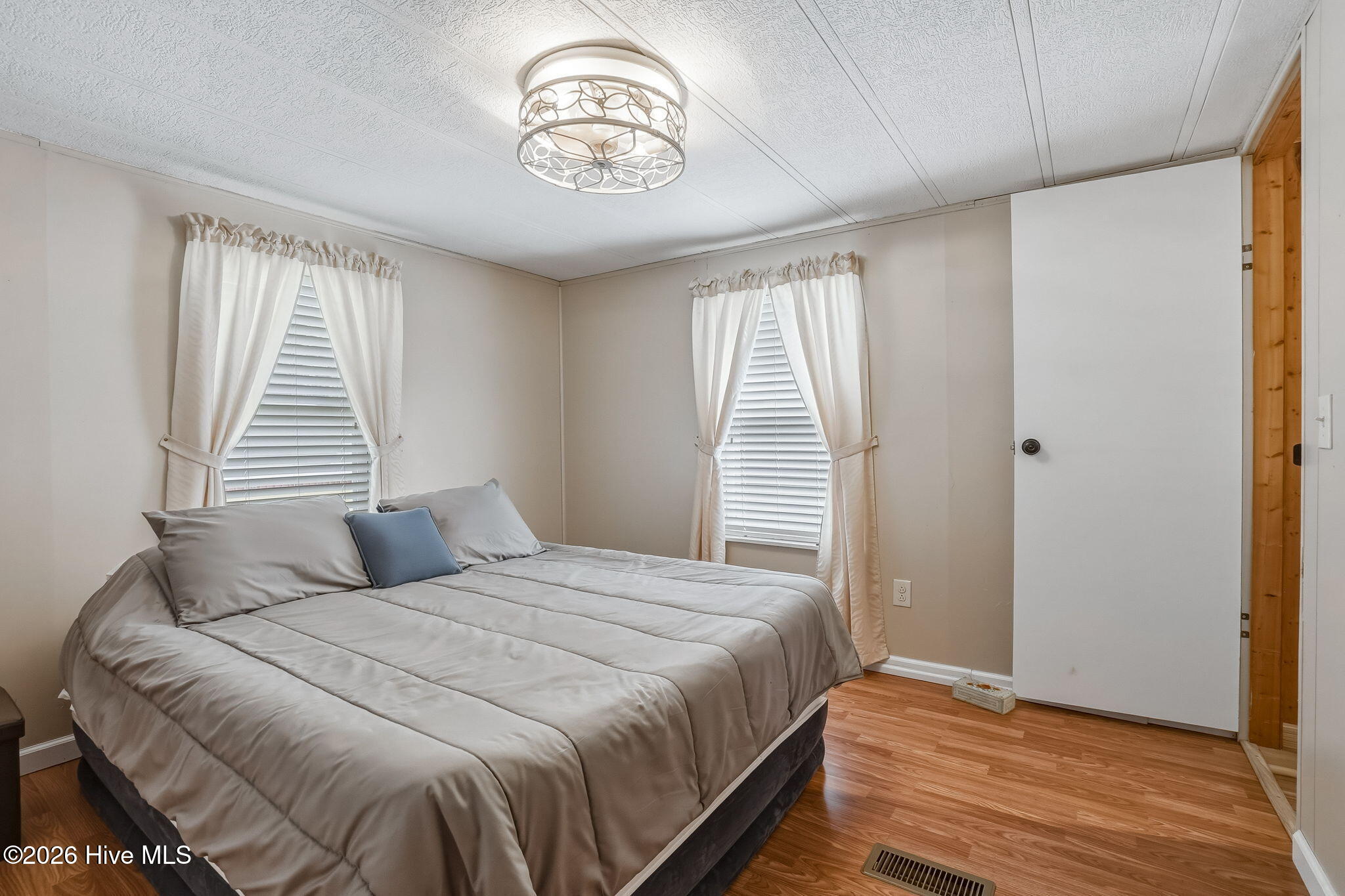 755 Crow Hill Road Beaufort, NC 28516 - Photo 21 of 44 20-web-or-mls-chadwick-visuals-755-crow-