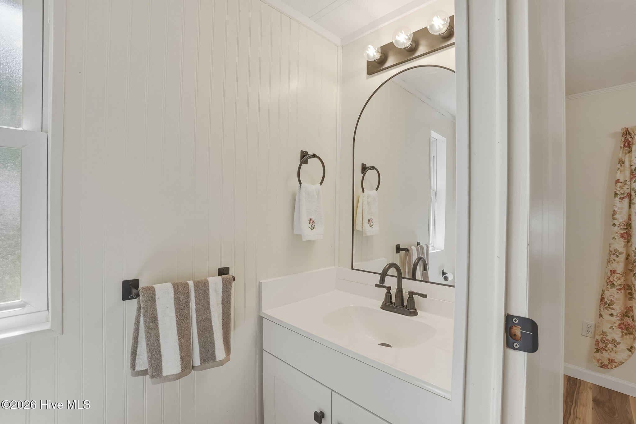 755 Crow Hill Road Beaufort, NC 28516 - Photo 7 of 44 6-web-or-mls-chadwick-visuals-755-crow-h