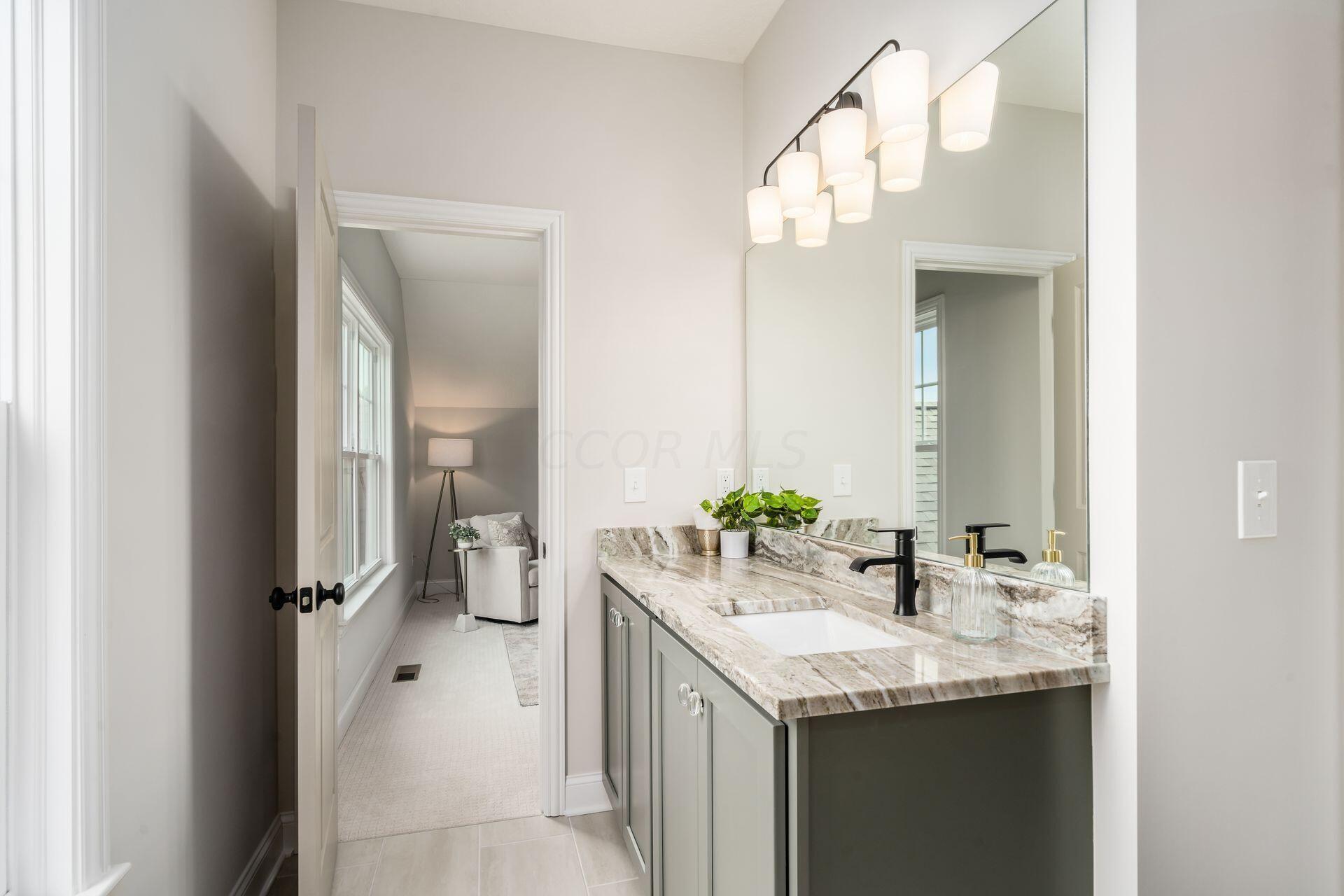 4850 Cherry Glen Drive Powell, OH 43065 - Photo 42 of 71 Bathroom