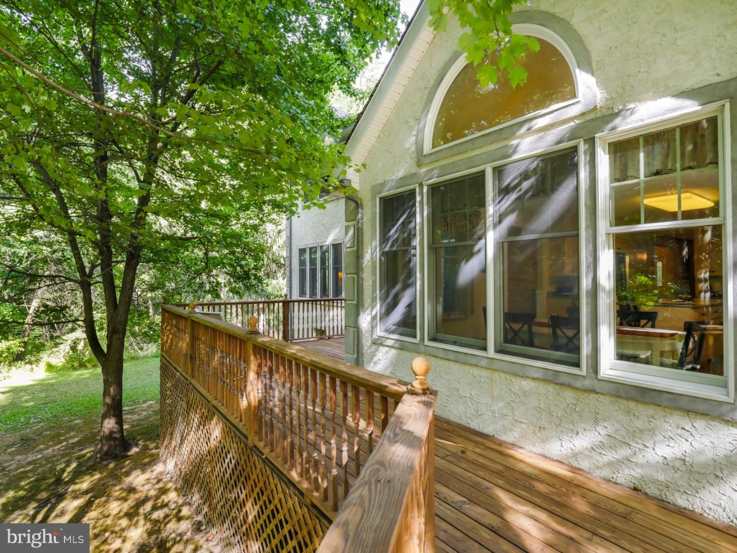 1366 Old Ford Road Huntingdon Valley, PA 19006 - Photo 22 of 25 Deck