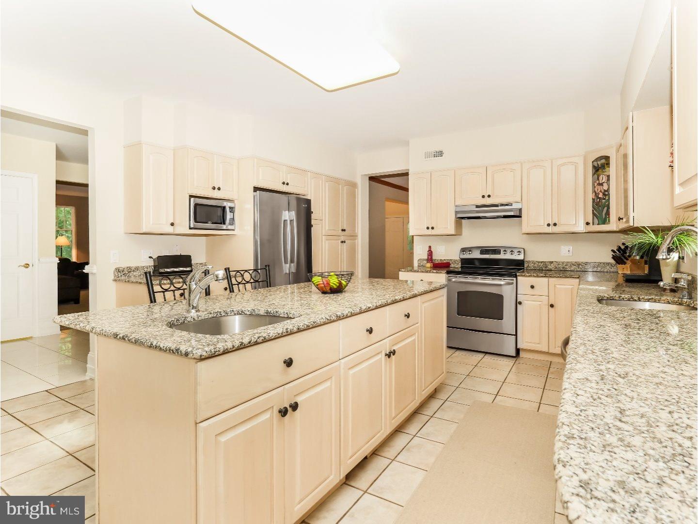 1366 Old Ford Road Huntingdon Valley, PA 19006 - Photo 4 of 25 Kitchen