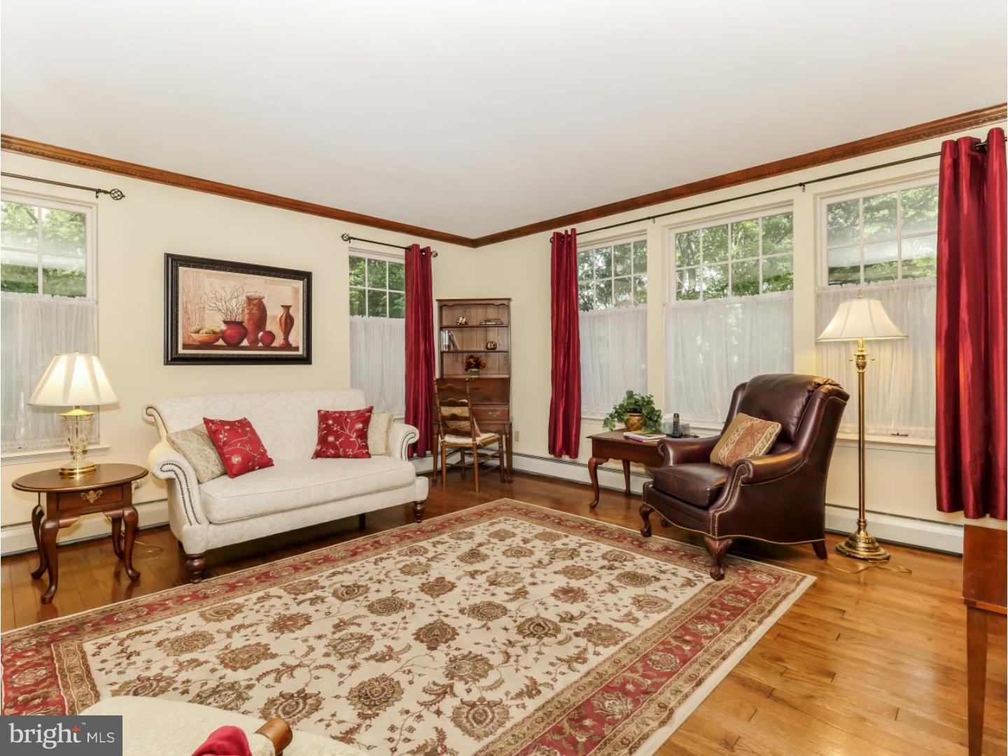 1366 Old Ford Road Huntingdon Valley, PA 19006 - Photo 8 of 25 Living Room