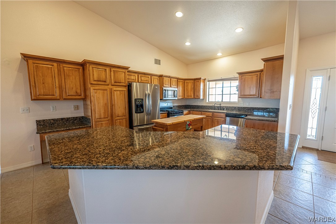 3258 Producers Mine Road Kingman, AZ 86401 - Photo 4 of 46 Gallery Image 4