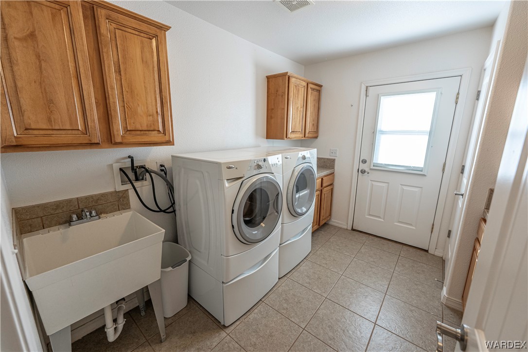 3258 Producers Mine Road Kingman, AZ 86401 - Photo 8 of 46 Gallery Image 8