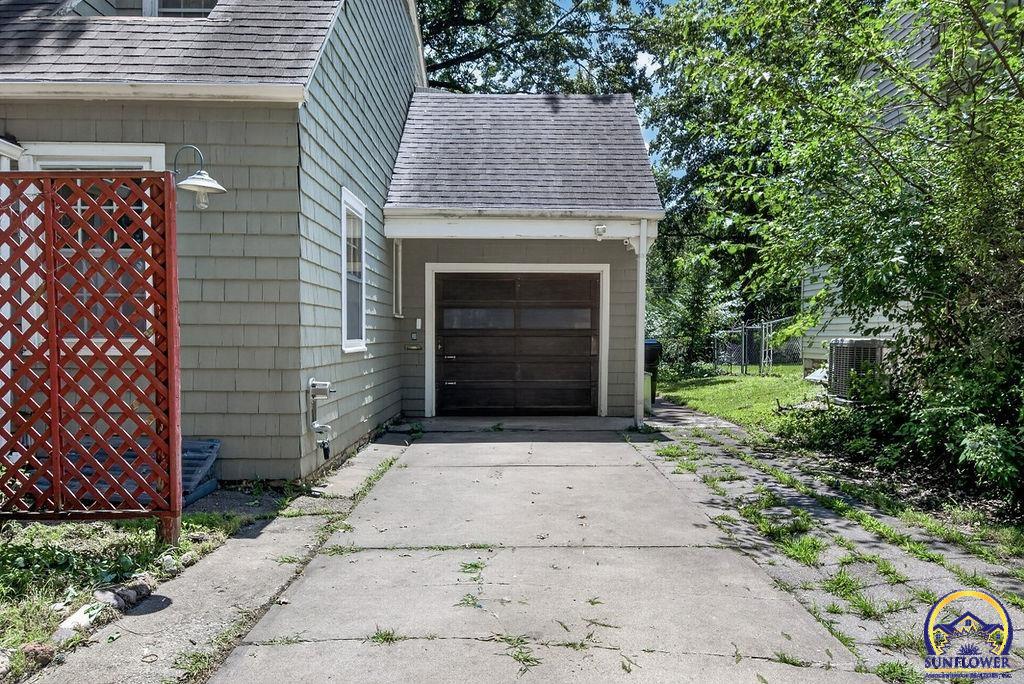 3115 Southwest 11th Street Topeka, KS 66604 - Photo 44 of 44