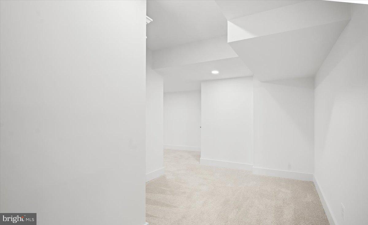 4117 Crow Rock Road Myersville, MD 21773 - Photo 53 of 97 a view of empty room