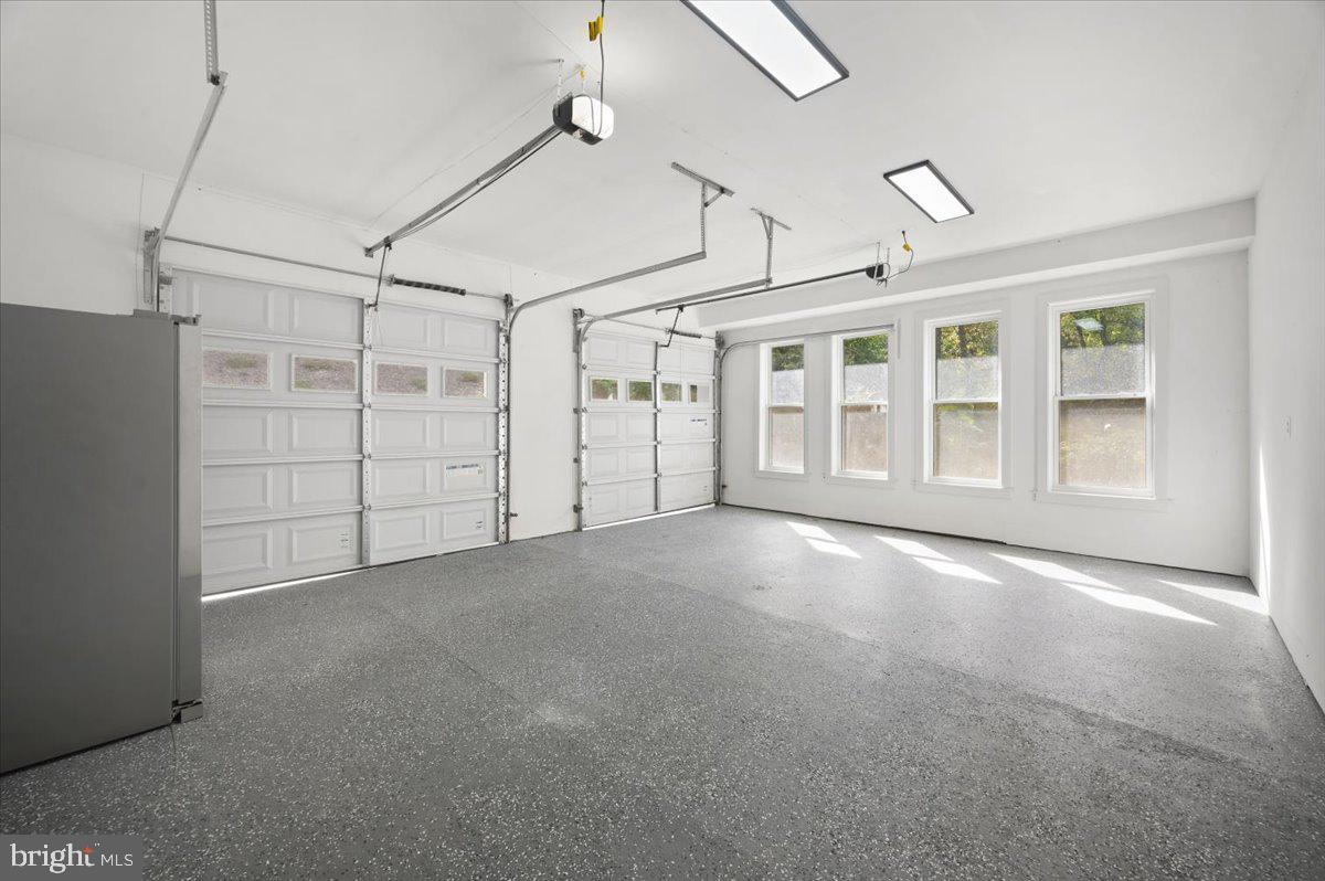 4117 Crow Rock Road Myersville, MD 21773 - Photo 63 of 97 a view of a garage