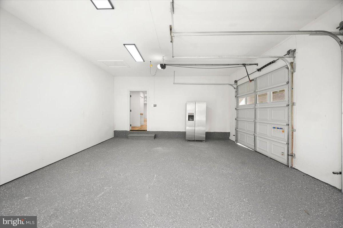 4117 Crow Rock Road Myersville, MD 21773 - Photo 64 of 97 Garage Main Level