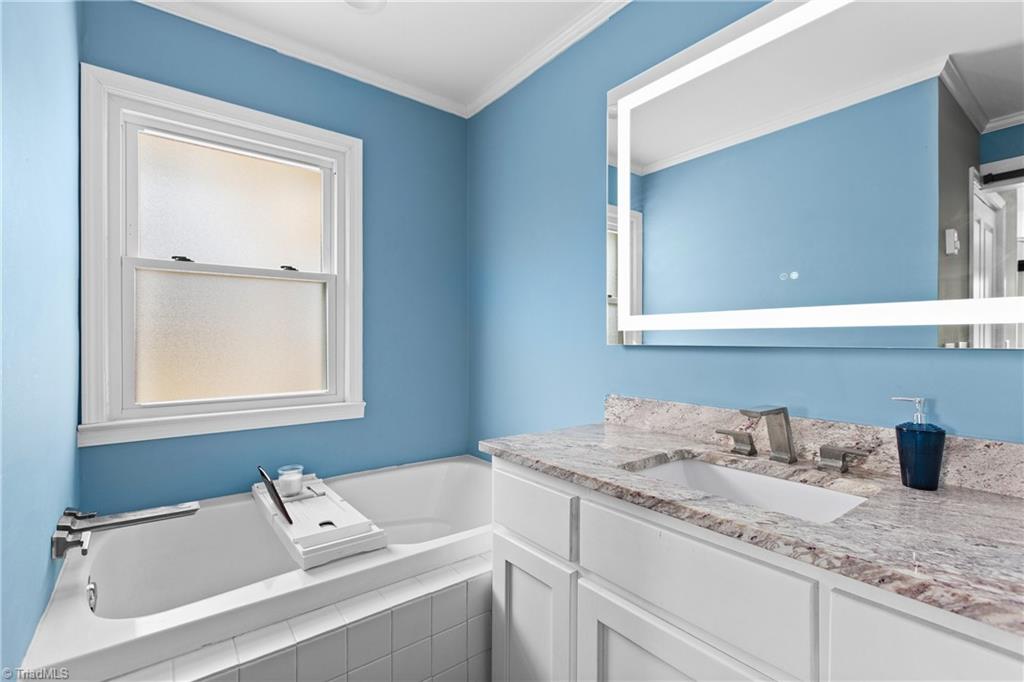 2035 Buffalo Road Sandy Ridge, NC 27046 - Photo 17 of 29