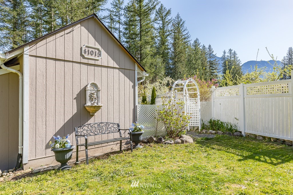 41015 Wallace Falls Loop Road Gold Bar, WA 98251 - Photo 6 of 20 Gallery Image 6