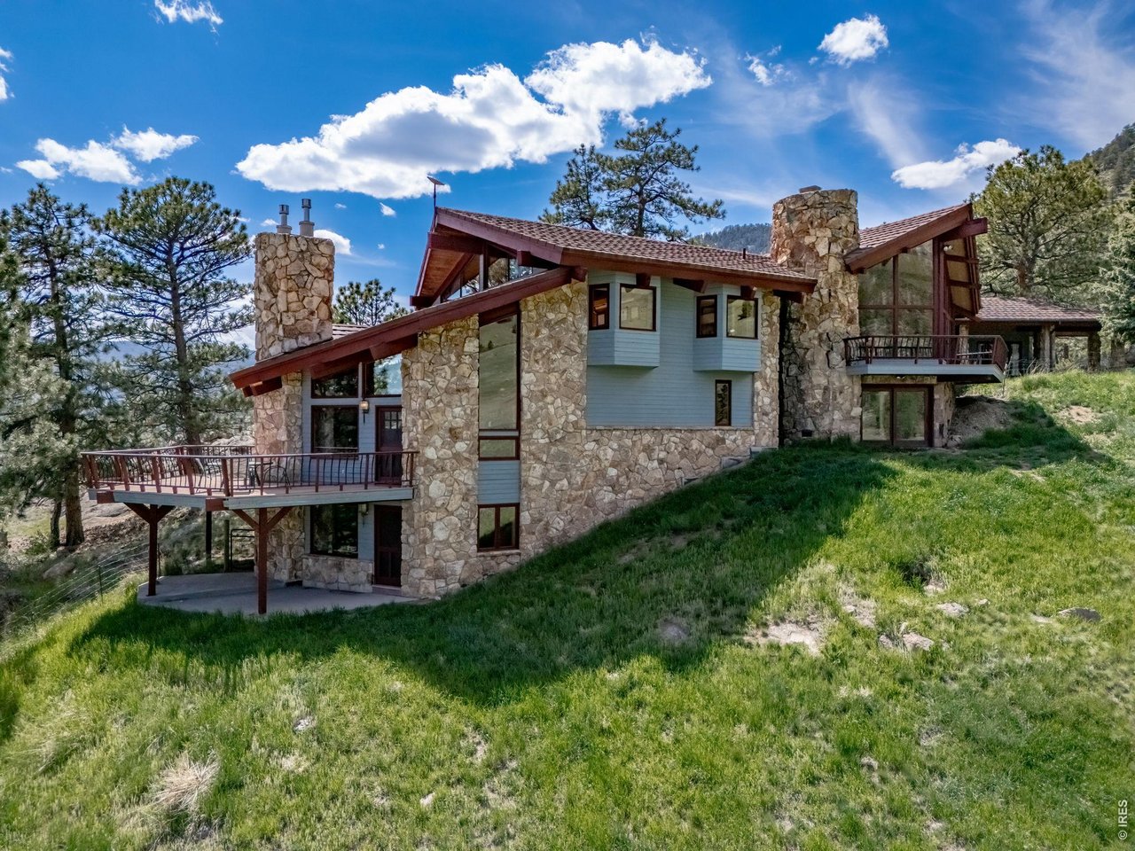 1692 Kiowa Road Lyons, CO 80540 - Photo 2 of 50