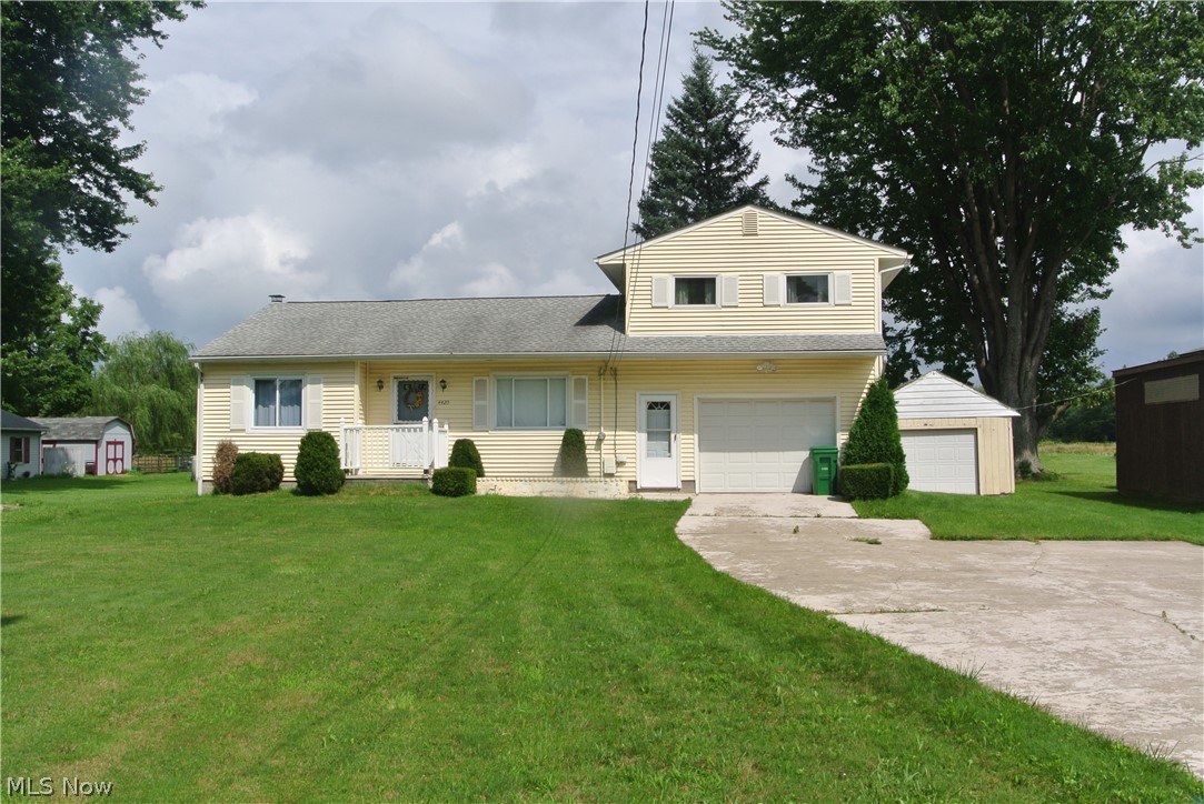 4420 Austin Road Geneva, OH 44041 - Photo 5 of 19
