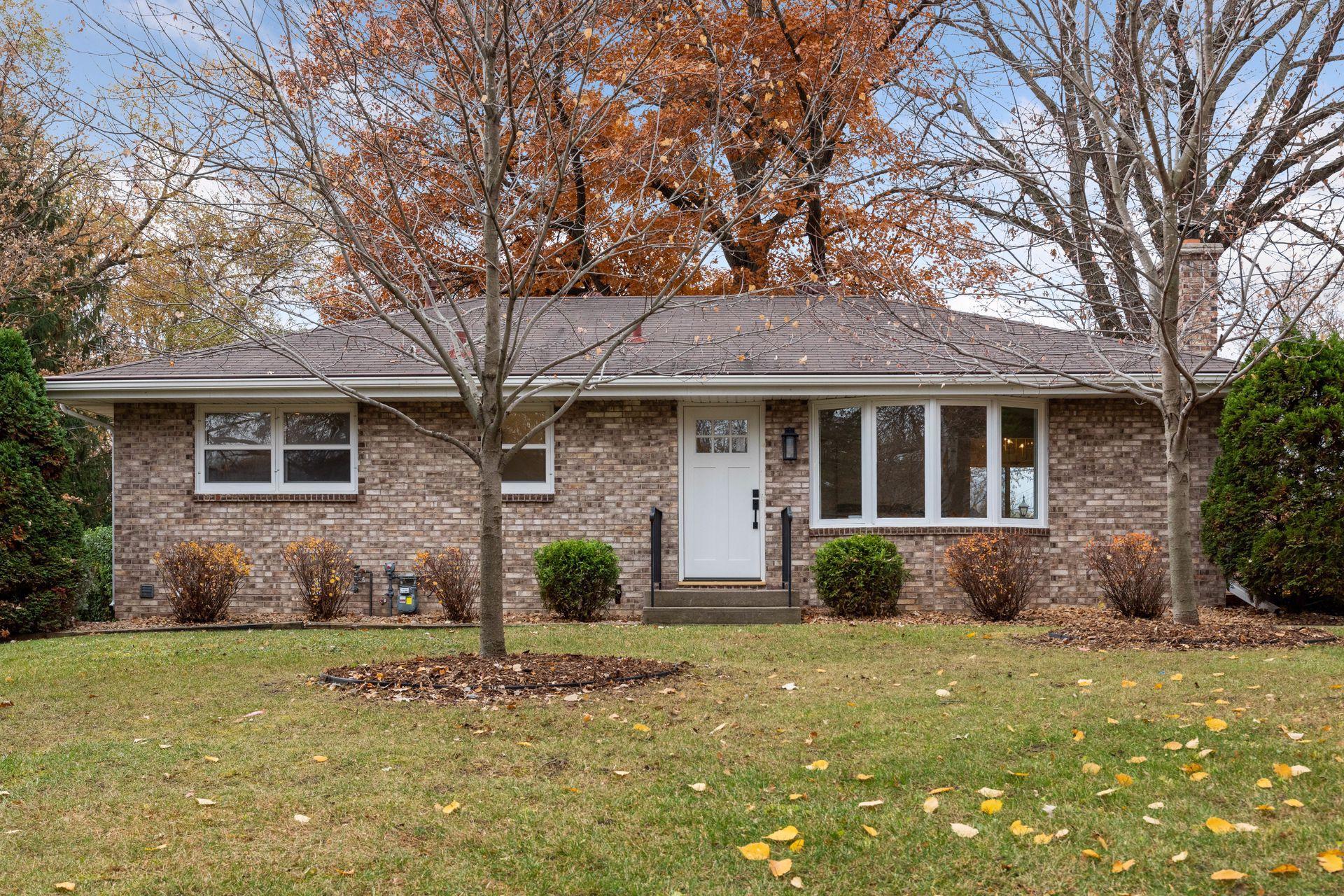 17917 Covington Road Minnetonka, MN 55345 - Photo 2 of 23