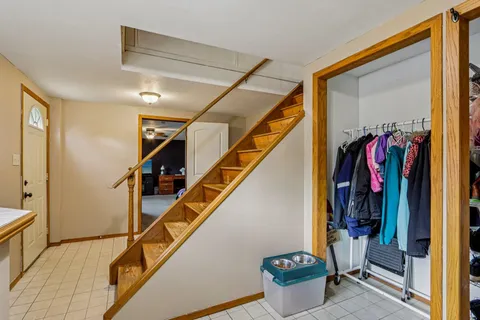 $275,000 | 1526 Manor Drive, Janesville, WI 53548