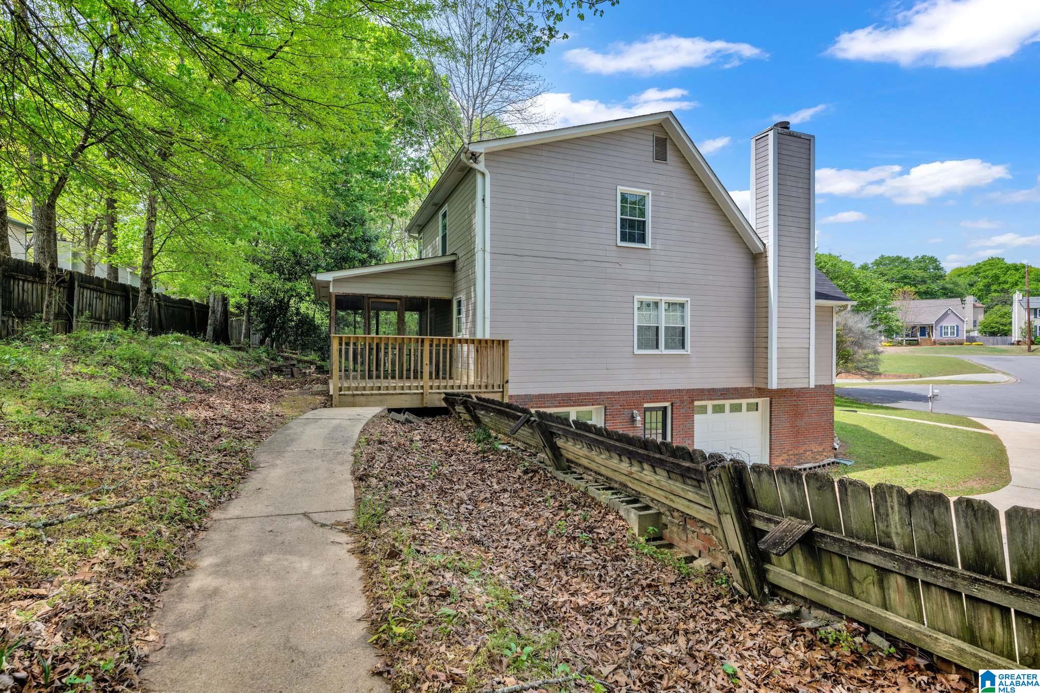 104 Comanche Circle Alabaster, AL 35007 - Photo 27 of 38