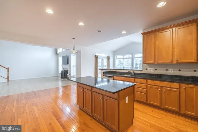 $3,995 | 13655 America Drive, Bristow, VA 20136