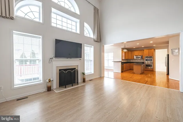 $3,995 | 13655 America Drive, Bristow, VA 20136