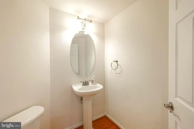 $3,995 | 13655 America Drive, Bristow, VA 20136