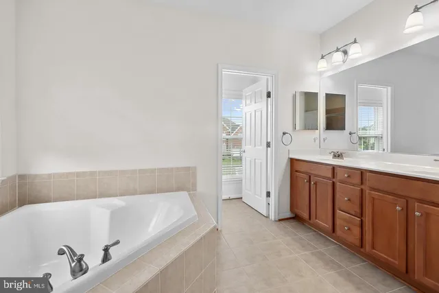 $3,995 | 13655 America Drive, Bristow, VA 20136