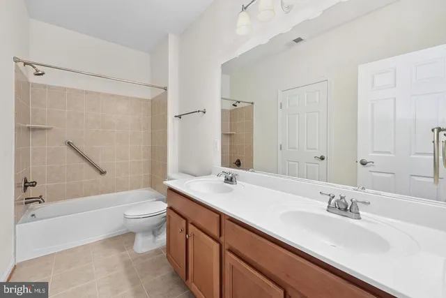 $3,995 | 13655 America Drive, Bristow, VA 20136