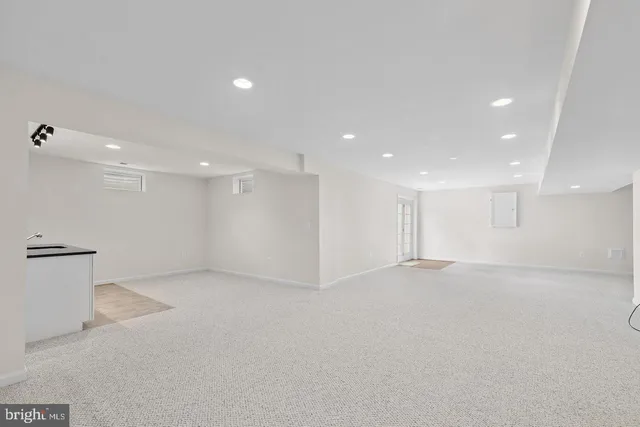 $3,995 | 13655 America Drive, Bristow, VA 20136