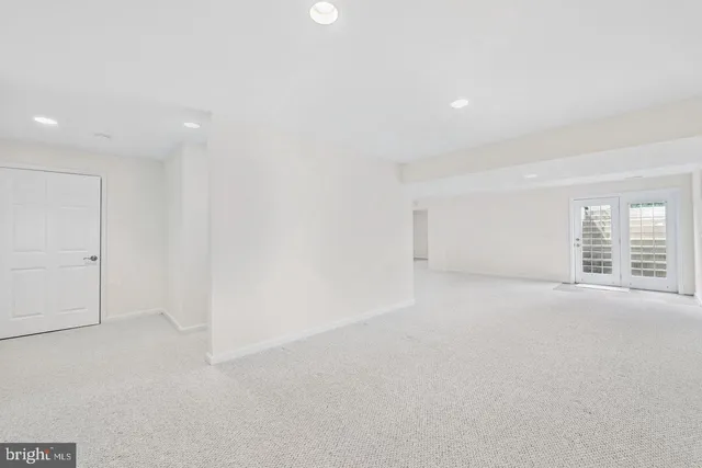 $3,995 | 13655 America Drive, Bristow, VA 20136