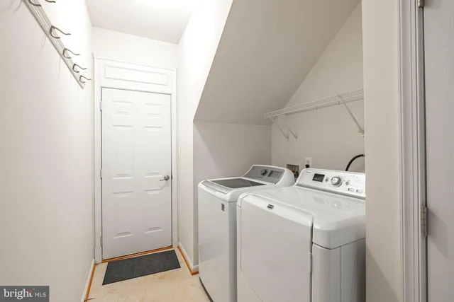 $3,995 | 13655 America Drive, Bristow, VA 20136