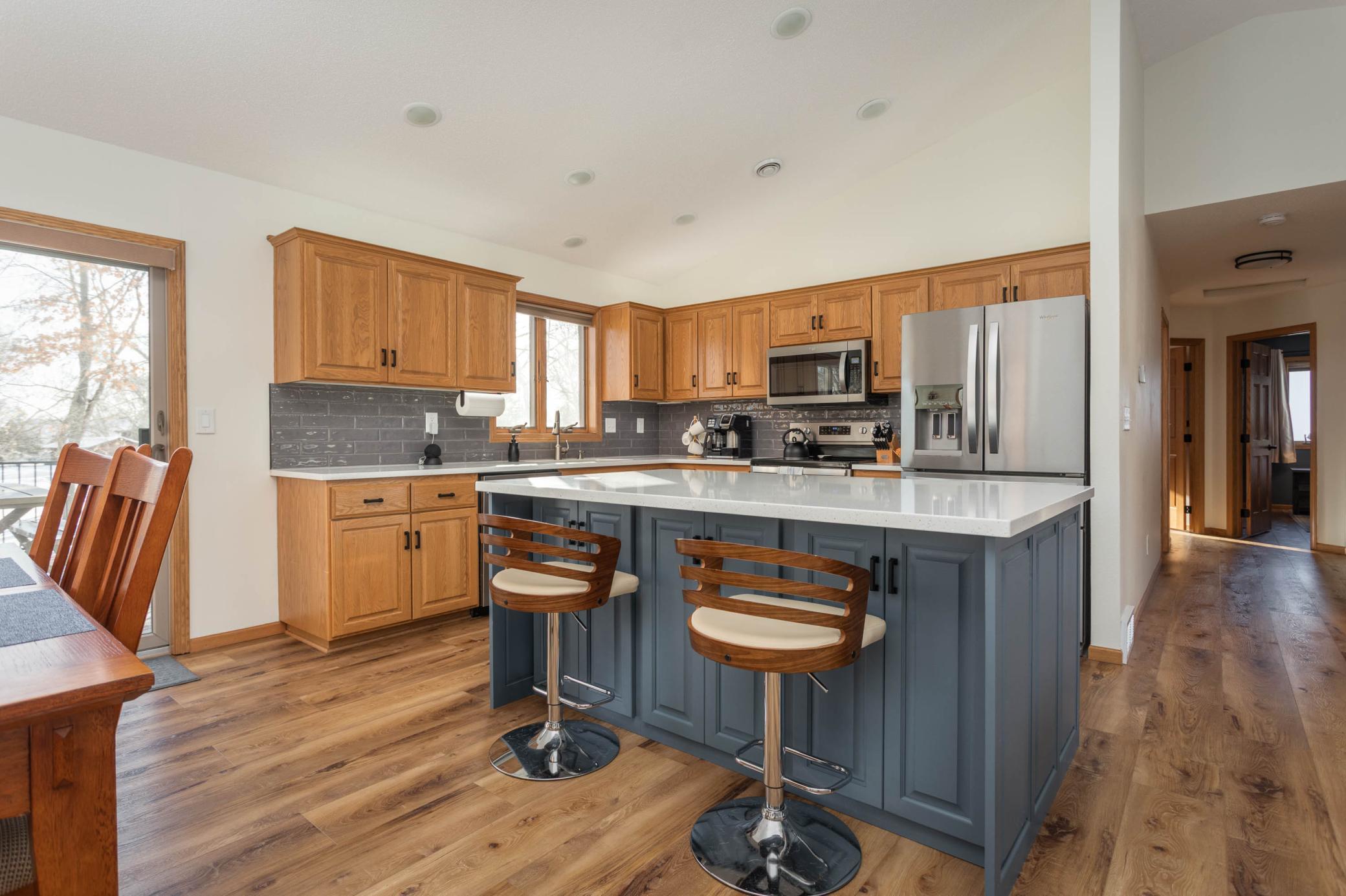 903 Geneva Drive Alexandria, MN 56308 - Photo 11 of 52