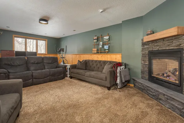 $460,000 | 903 Geneva Drive, Alexandria, MN 56308