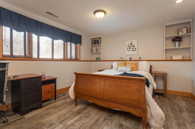 $460,000 | 903 Geneva Drive, Alexandria, MN 56308