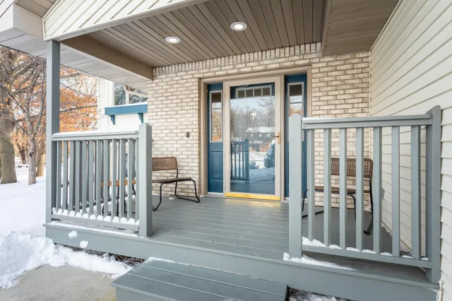 $460,000 | 903 Geneva Drive, Alexandria, MN 56308