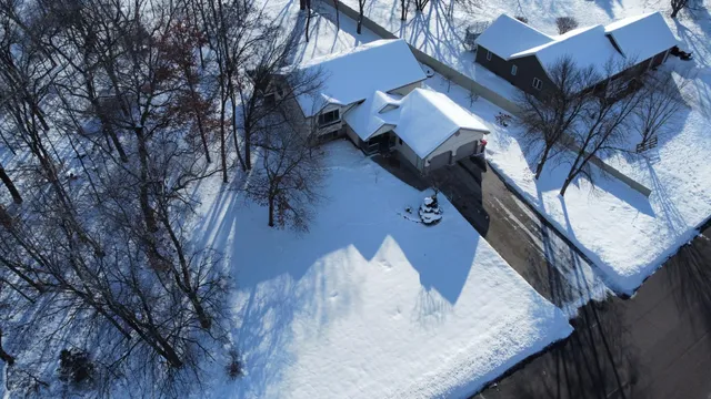 $460,000 | 903 Geneva Drive, Alexandria, MN 56308