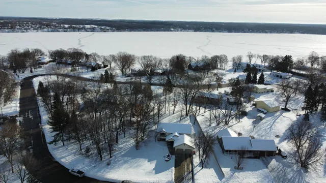 $460,000 | 903 Geneva Drive, Alexandria, MN 56308