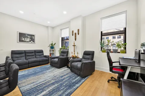 $495,000 | 4 Beacon Way, Unit 414, Jersey City, NJ 07304