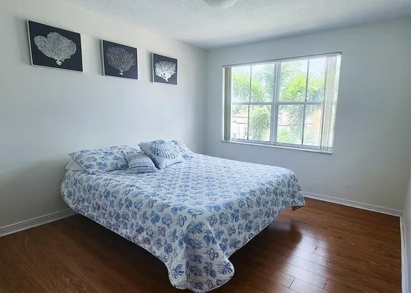 $3,800 | 6125 Northwest 40th Street, Coral Springs, FL 33067