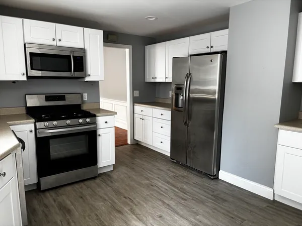 $2,600 | 131-133 Vernon Street, Unit 1, Norwood, MA 02062