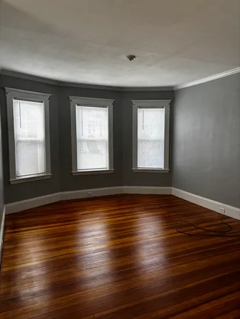 $2,600 | 131-133 Vernon Street, Unit 1, Norwood, MA 02062