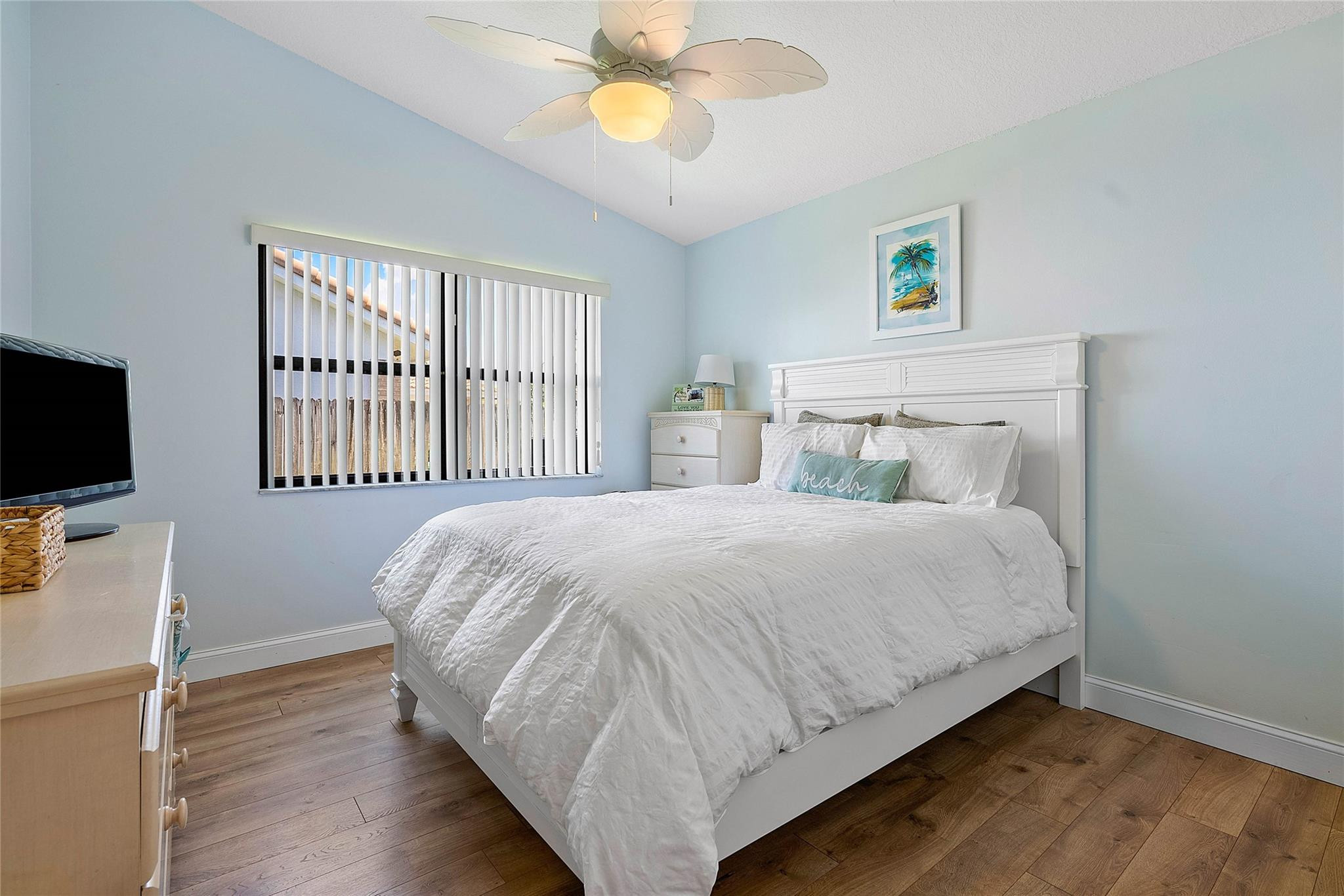 4841 East Roundtable Road Davie, FL 33331 - Photo 18 of 41 Photo 18