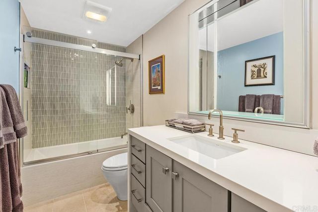 a view of parking area