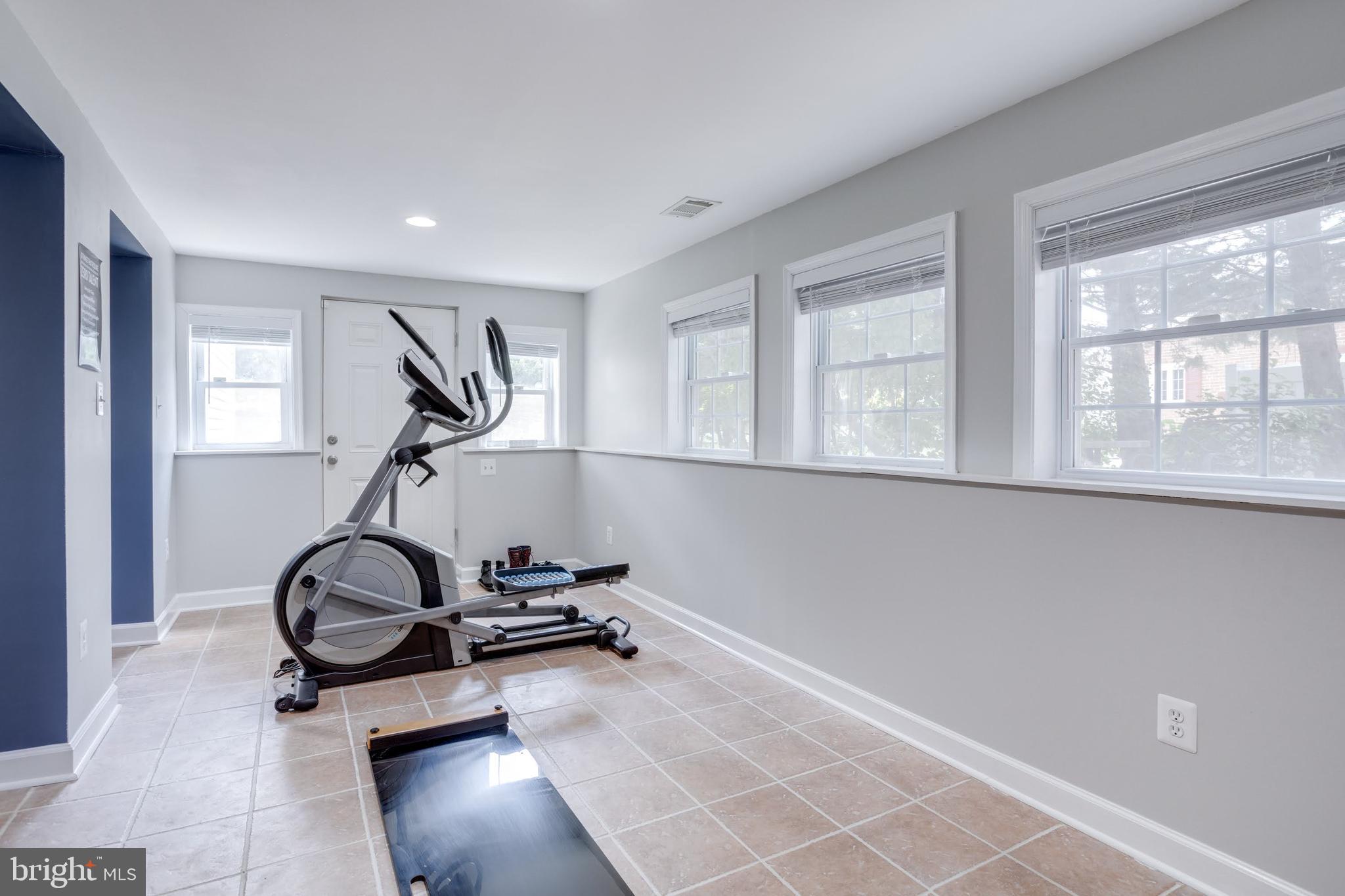 5519 Hinton Street Springfield, VA 22151 - Photo 34 of 74