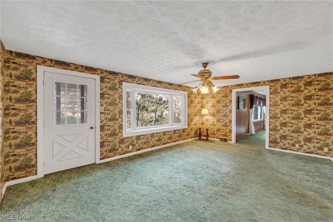 4725 Webb Road Perry, OH 44081 - Photo 10 of 50 Dining room in the main house.