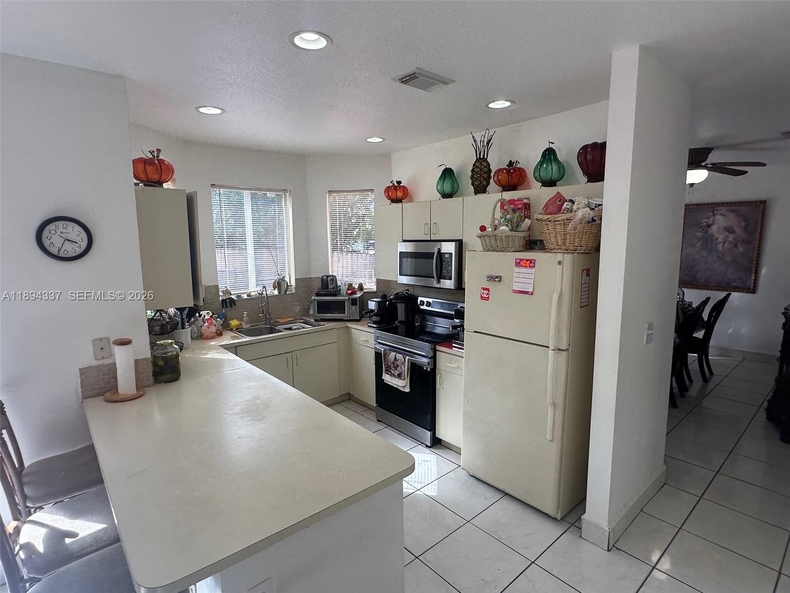 14404 Southwest 158th Court Miami, FL 33196 - Photo 4 of 14