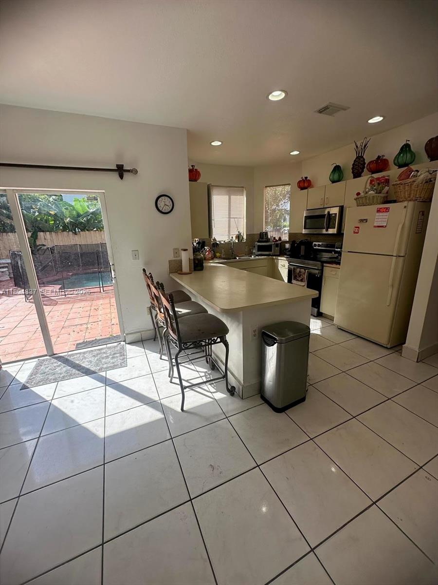 14404 Southwest 158th Court Miami, FL 33196 - Photo 7 of 14